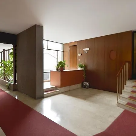 Apartment Cenisio-monumentale Halldis *